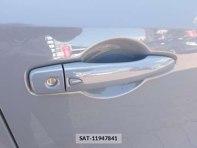 Nissan NOTE 2025-10 8367810-3