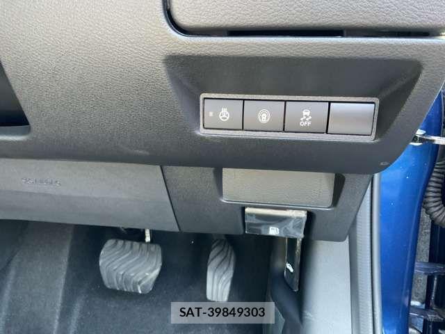 Nissan NOTE 2025-09 8367811-9