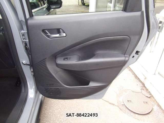 Nissan NOTE 2025-09 8367809-26