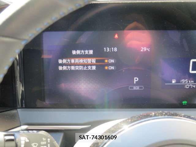 Nissan NOTE 2026-03 8563020-9