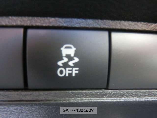 Nissan NOTE 2026-03 8563020-11