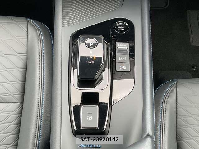 Nissan NOTE 2025-09 8563017-7