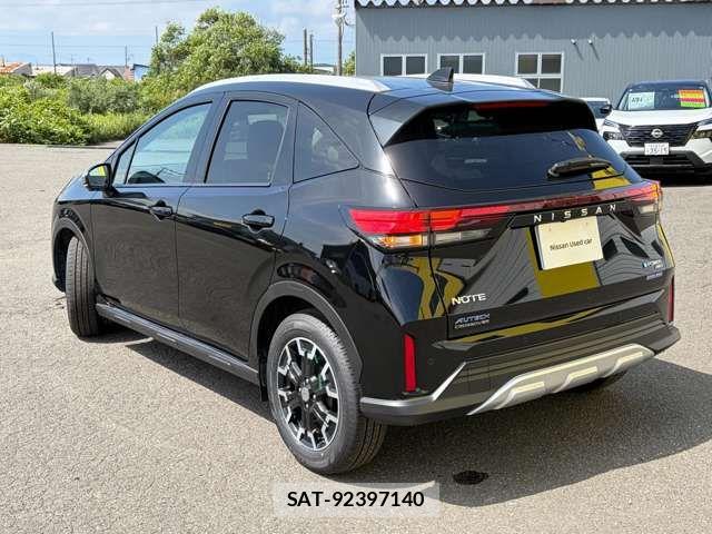 Nissan NOTE 2025-10 8563019-18