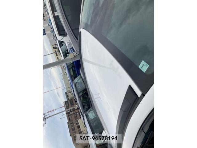 Nissan NOTE 2023-01 8744857-7