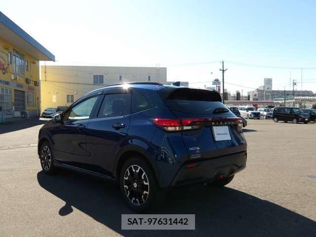 Nissan NOTE 2022-06 8830851-4