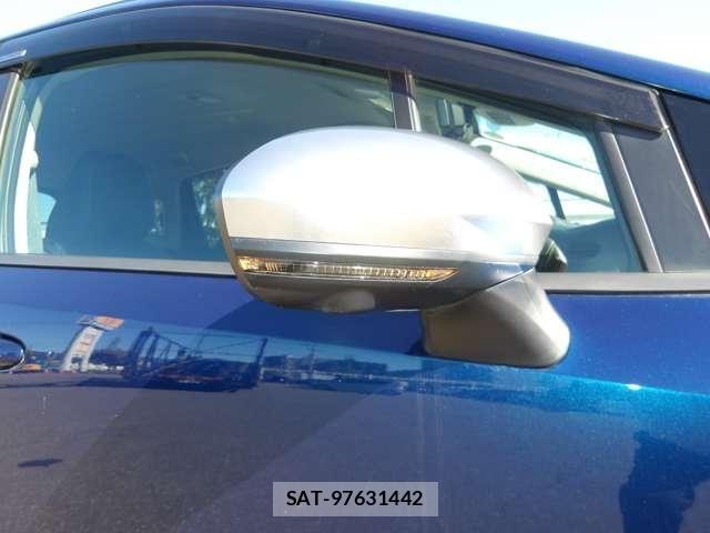 Nissan NOTE 2022-06 8830851-7