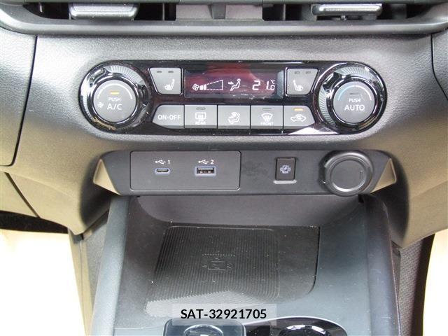 Nissan NOTE 2022-03 8871701-13
