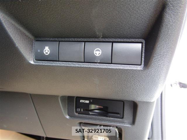 Nissan NOTE 2022-03 8871701-18