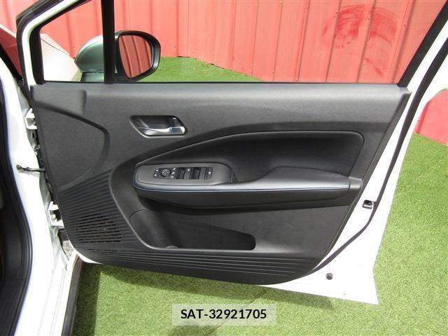 Nissan NOTE 2022-03 8871701-19