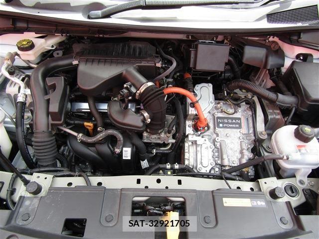 Nissan NOTE 2022-03 8871701-28