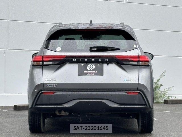 Nissan NOTE 2022-07 8871702-21