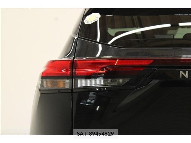 Nissan NOTE 2022-06 8881277-19
