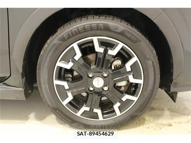 Nissan NOTE 2022-06 8881277-22