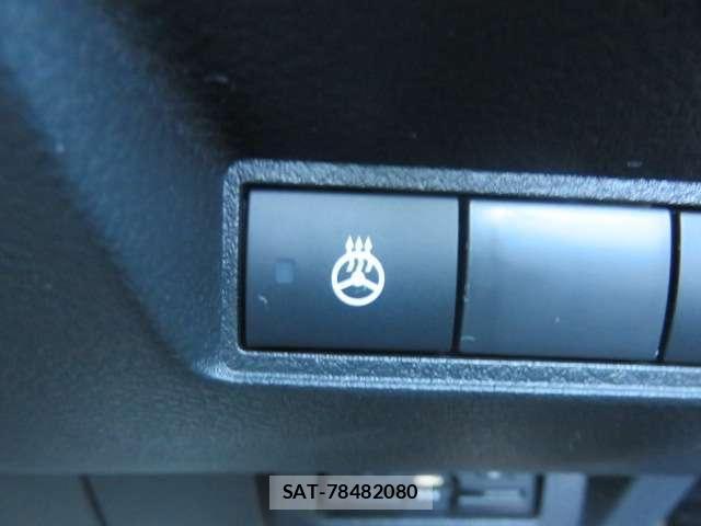 Nissan NOTE 2022-01 8884084-14