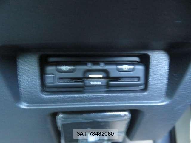 Nissan NOTE 2022-01 8884084-17