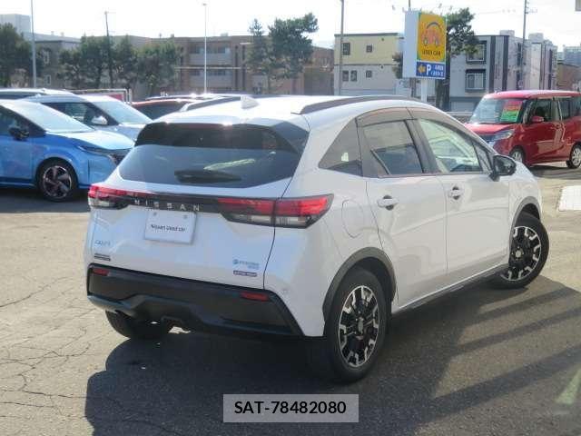 Nissan NOTE 2022-01 8884084-2