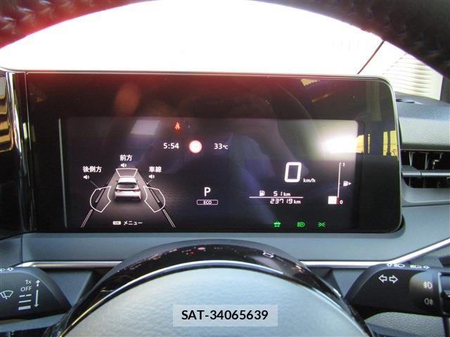 Nissan NOTE 2021-11 8884083-20