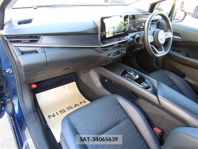 Nissan NOTE 2021-11 8884083-22
