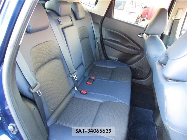 Nissan NOTE 2021-11 8884083-6