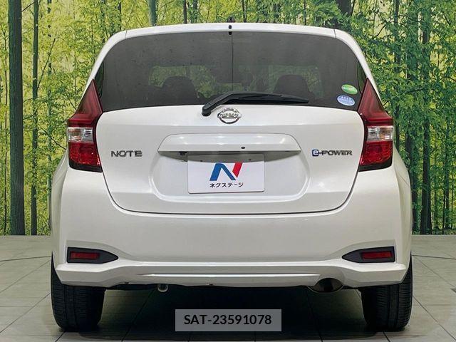 Nissan NOTE 2017-03 4598372-14