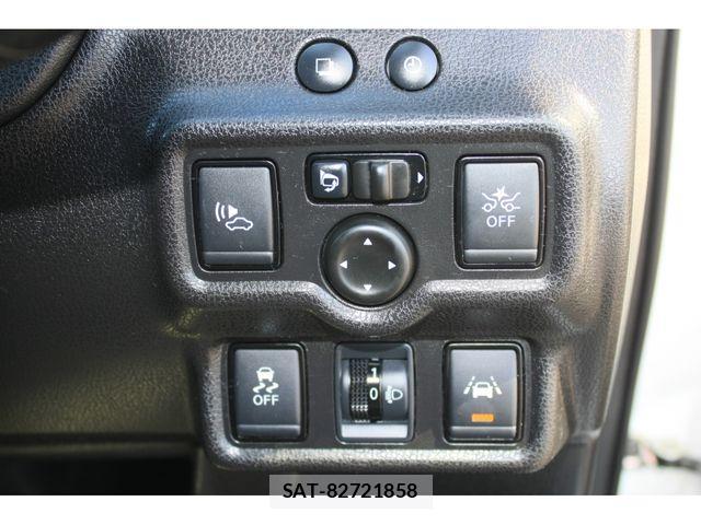 Nissan NOTE 2017-02 4640214-22