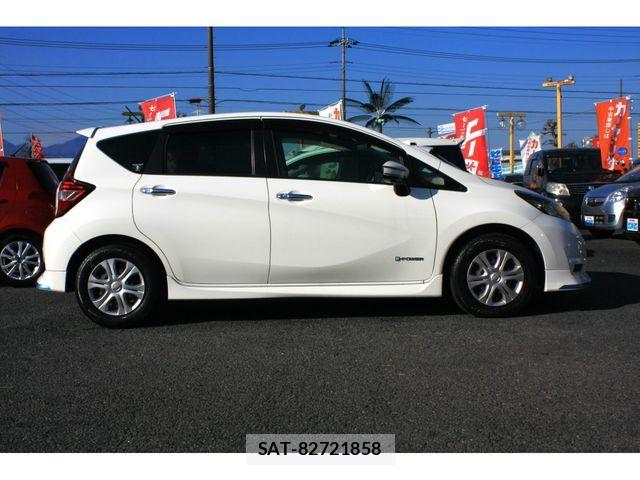 Nissan NOTE 2017-02 4640214-3