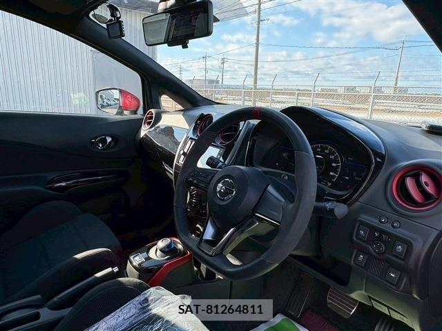 Nissan NOTE 2017-06 4756333-11
