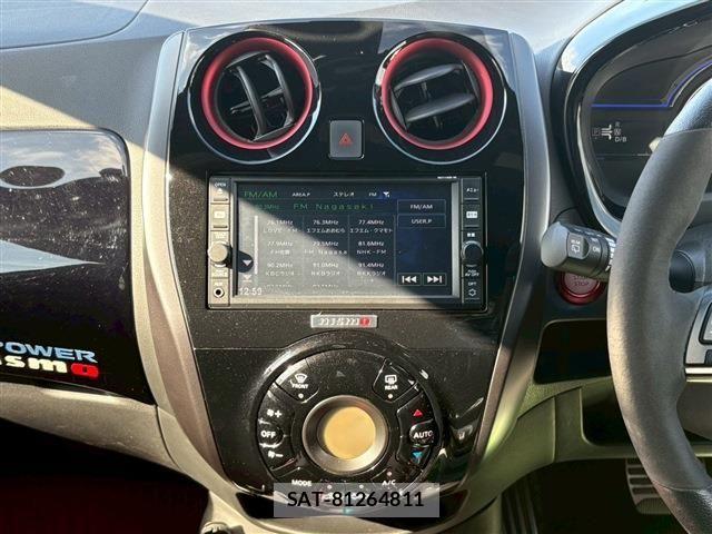 Nissan NOTE 2017-06 4756333-23