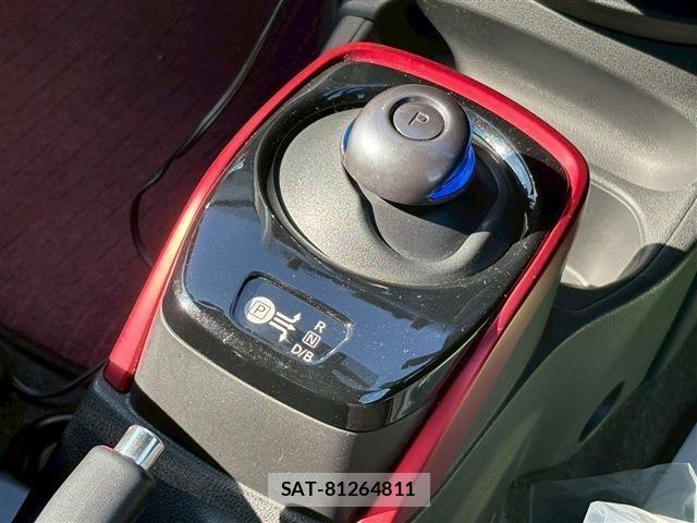 Nissan NOTE 2017-06 4756333-24