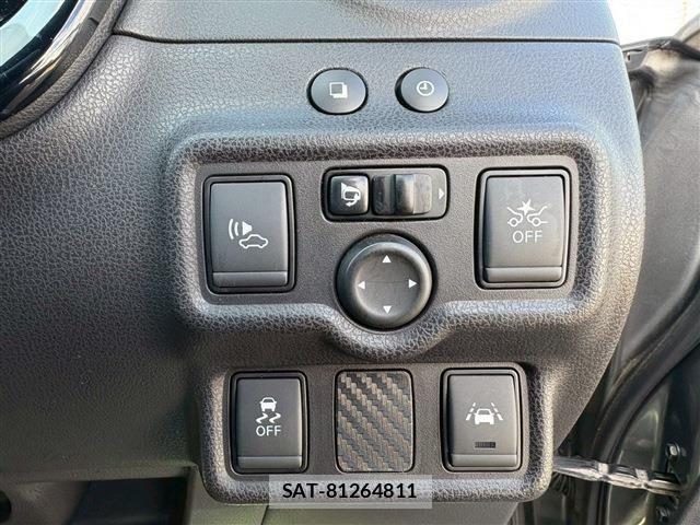 Nissan NOTE 2017-06 4756333-27