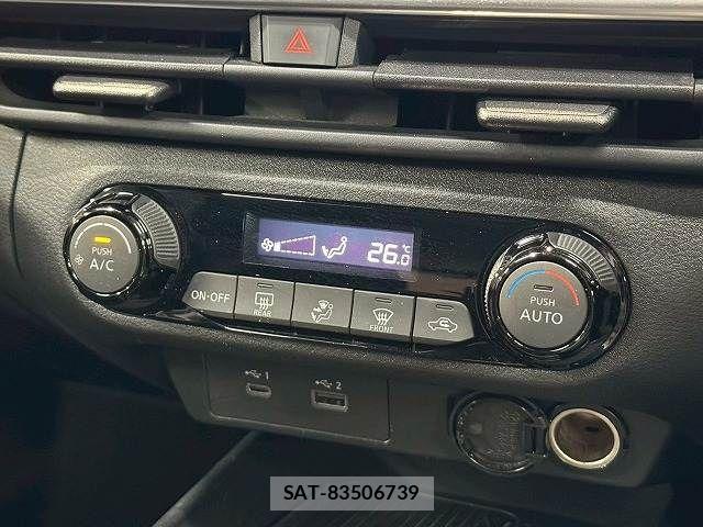 Nissan NOTE 2023-10 4756294-15