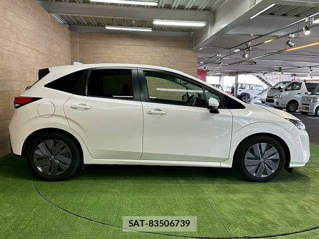 Nissan NOTE 2023-10 4756294-18