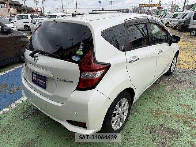 Nissan NOTE 2017-07 4974146-2
