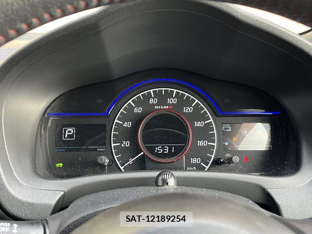Nissan NOTE 2018-09 5874497-7
