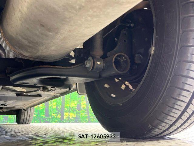Nissan NOTE 2014-05 5874610-19