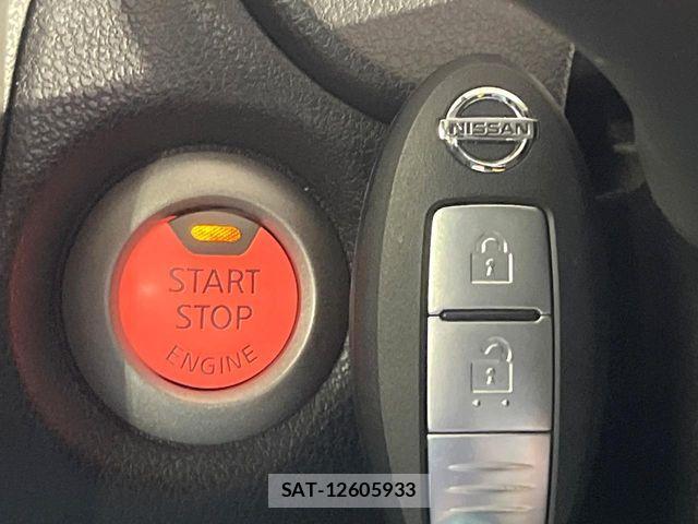 Nissan NOTE 2014-05 5874610-4
