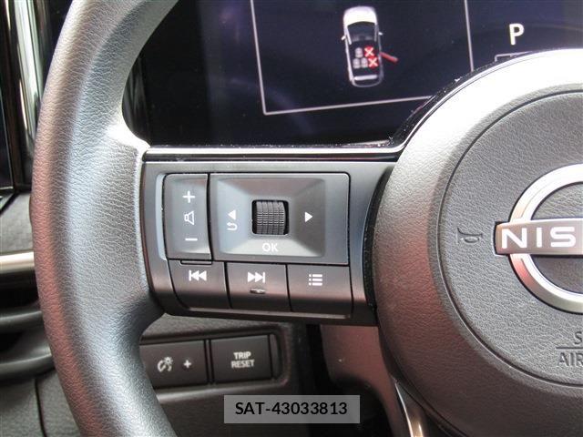 Nissan NOTE 2022-04 5874453-11
