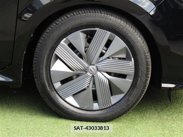 Nissan NOTE 2022-04 5874453-8