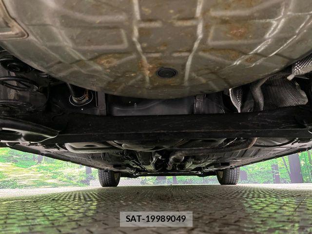 Nissan NOTE 2019-04 6015058-18
