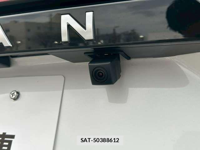 Nissan NOTE 2023-07 6014885-15
