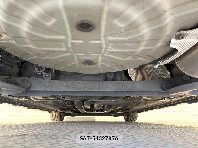 Nissan NOTE 2017-05 6015002-18