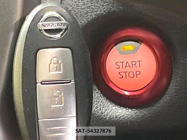 Nissan NOTE 2017-05 6015002-6
