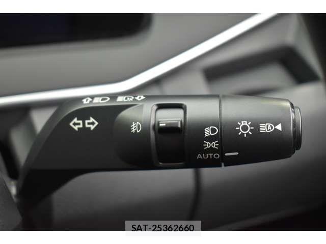 Nissan NOTE 2021-07 6014930-9