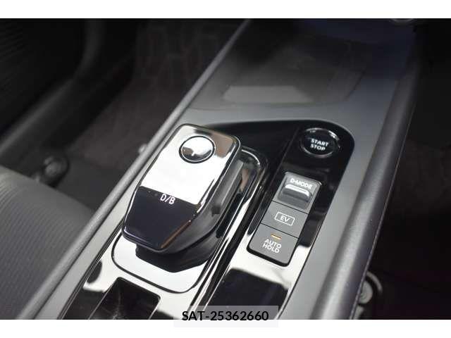 Nissan NOTE 2021-07 6014930-16