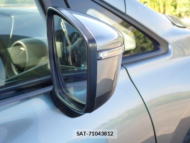 Nissan NOTE 2020-09 6015053-17