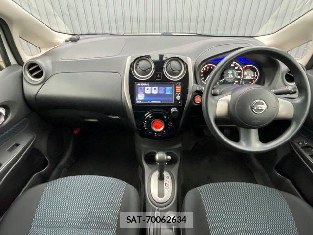 Nissan NOTE 2013-03 6246439-1