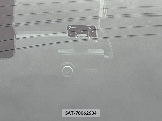 Nissan NOTE 2013-03 6246439-6