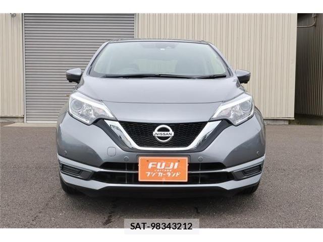 Nissan NOTE 2018-07 6246410-12