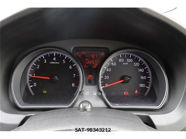 Nissan NOTE 2018-07 6246410-18