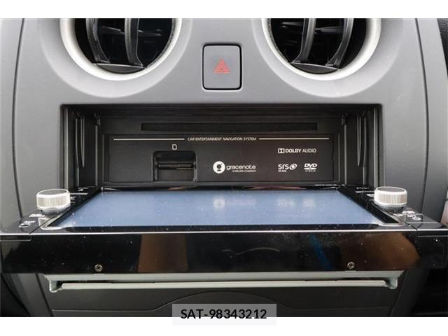 Nissan NOTE 2018-07 6246410-23